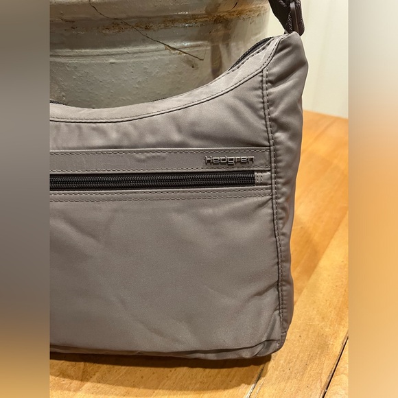 Hedgren Harper's S Crossbody Bag RFID Sepia Brown - Picture 6 of 13